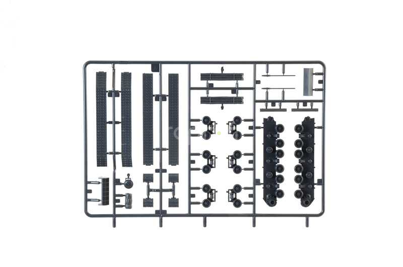 Model Kit tank 25772 - M4A3E8 Sherman 