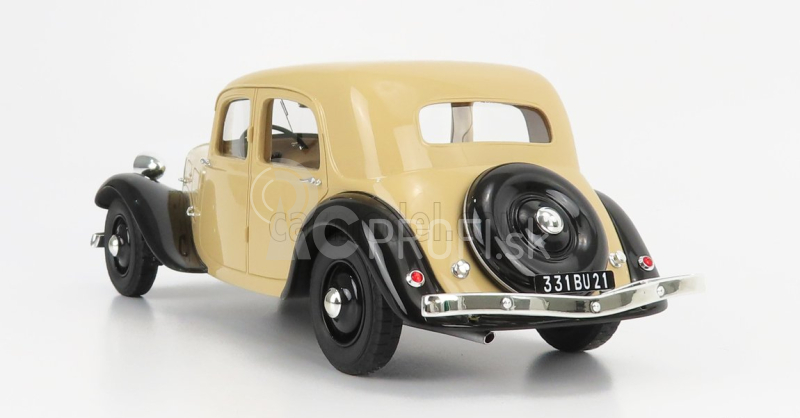 Modely v mierke Cult-scale Citroen Traction Avant 7cv 1934 1:18 Béžová čierna