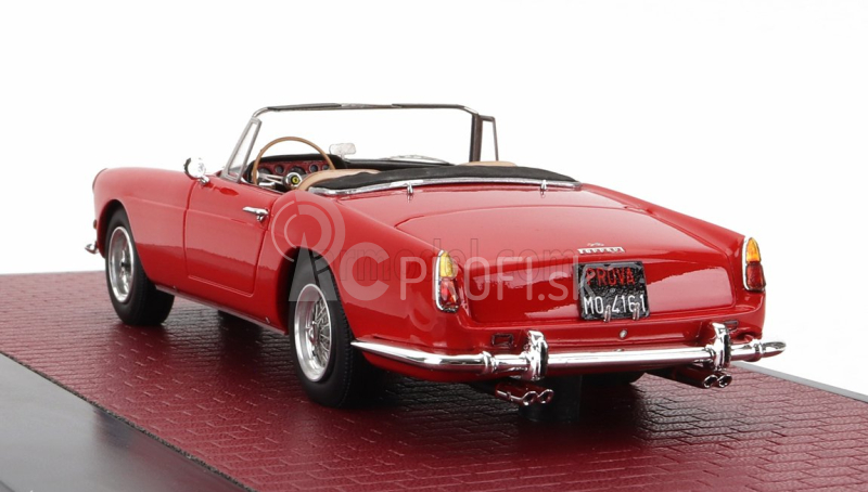 Modely v mierke Matrix Ferrari 250 Gt 2-series Pininfarina Spider Cabriolet Open 1960 1:43 Red