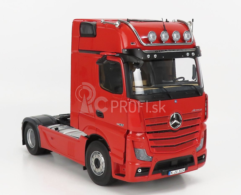 Nzg Mercedes Benz Actros 2 1863 Gigaspace 4x2 zrkadlová kamera ťahač 2-assi 2018 1:18 červená