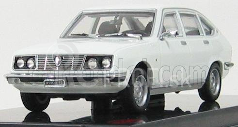 Pego Lancia Beta Berlina (séria 1) 1972 1:43 Biela