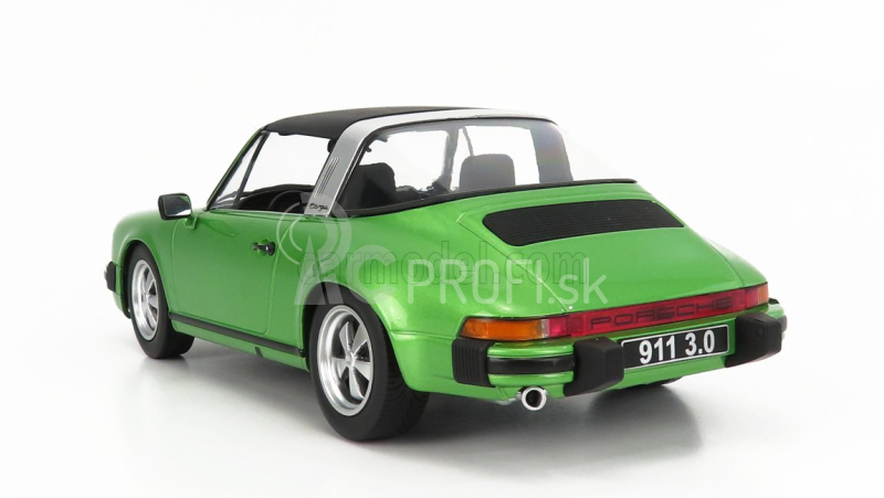 Porsche 911 Carrera 3.0 Targa 1977 1:18 Green Met