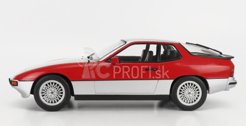 Porsche 924 Turbo Coupe 1986 v mierke 1:18 strieborno-červená