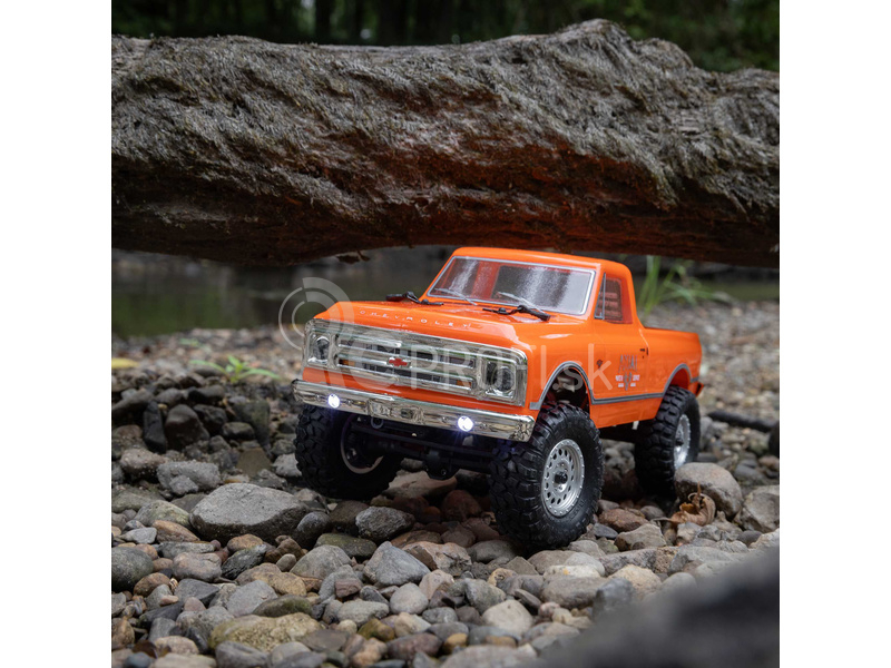 RC auto Axial SCX24 Chevrolet C10 1967 1:24 4WD RTR, čierne