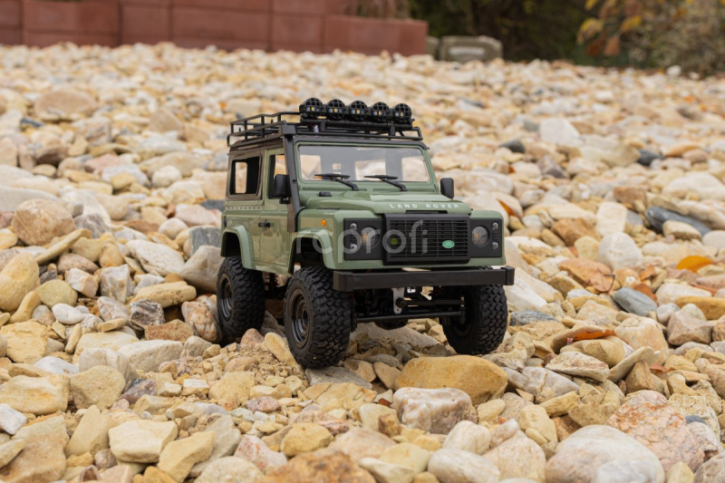 RC auto Land Rover Defender T98 V2 1/12, zelená + náhradná batéria