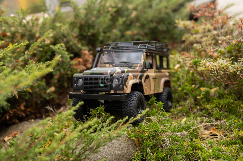 RC auto Land Rover Trail V2 1/12 RTR 4WD, kamufláž + náhradná batéria