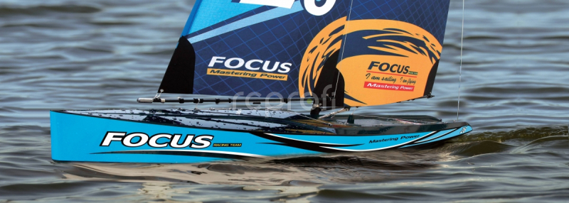 RC loď Focus V3 RTR plachetnica, modrá