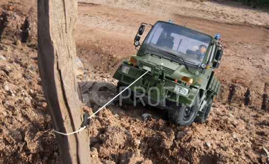 RC Unimog U300 vojenský