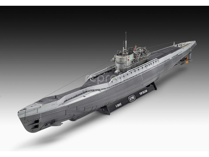 Revell German Submarine Type IX C/40 (U190) (1:144)