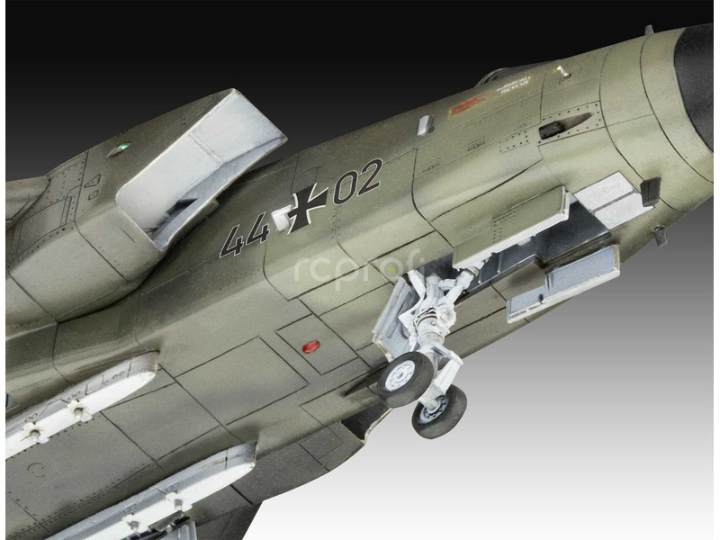 Revell Tornado 50. výročie (1:72)