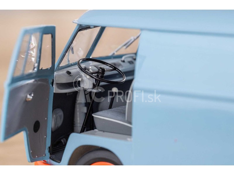 Revell Volswagen T1 Panel Van (Gulf Decoration) (1:24)