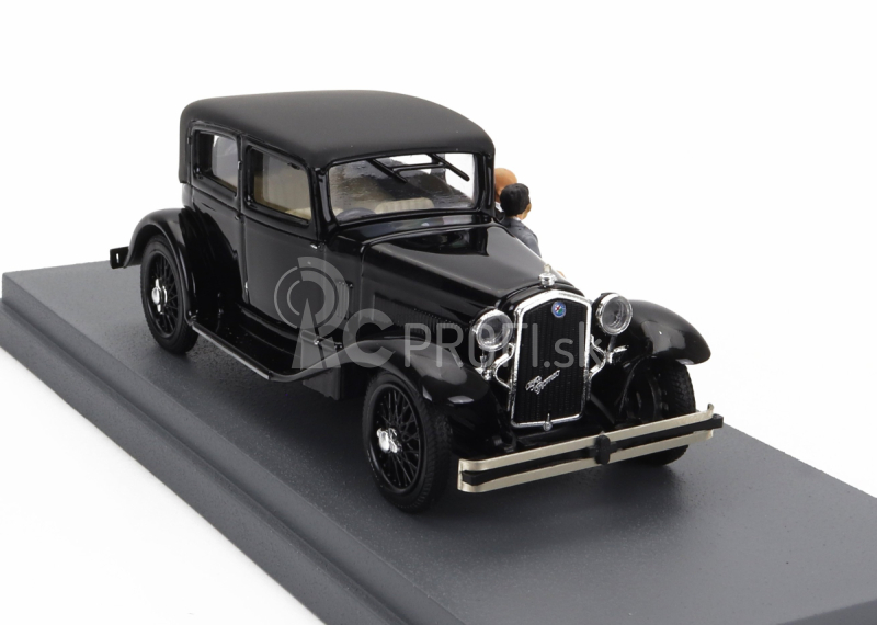 Rio-models Alfa romeo 1750 6c s figúrkami Gabriele D'annunzio a Tazio Nuvolari 1932 1:43 čierna