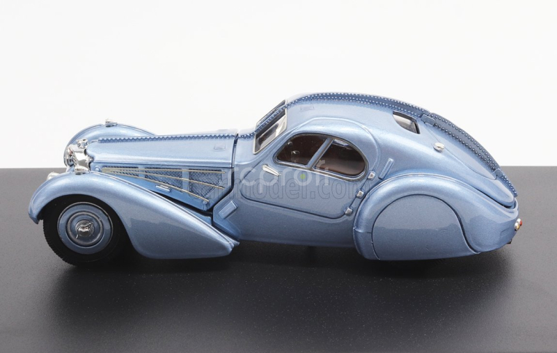 Rio-models Bugatti Type 57 Sc Atlantic 1936 1:43 Light Blue Met