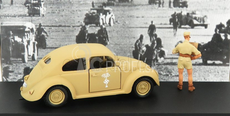 Rio-models Volkswagen Kommandeur Africa Korps 1941 S figúrkami 1:43 Vojenský Písek