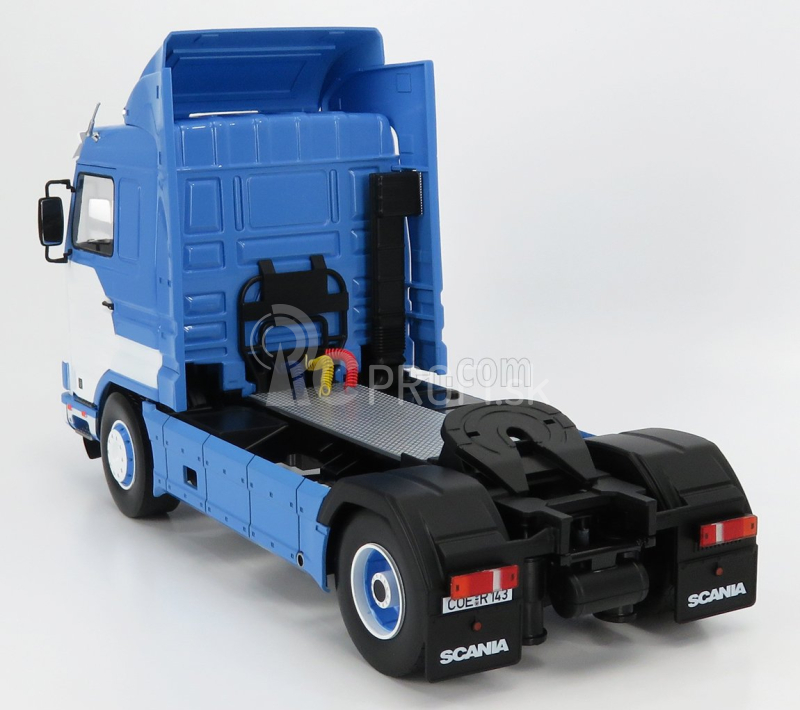 Road-kings Scania 143m 500 Streamline ťahač 2-assi 1995 1:18 svetlo modrá biela