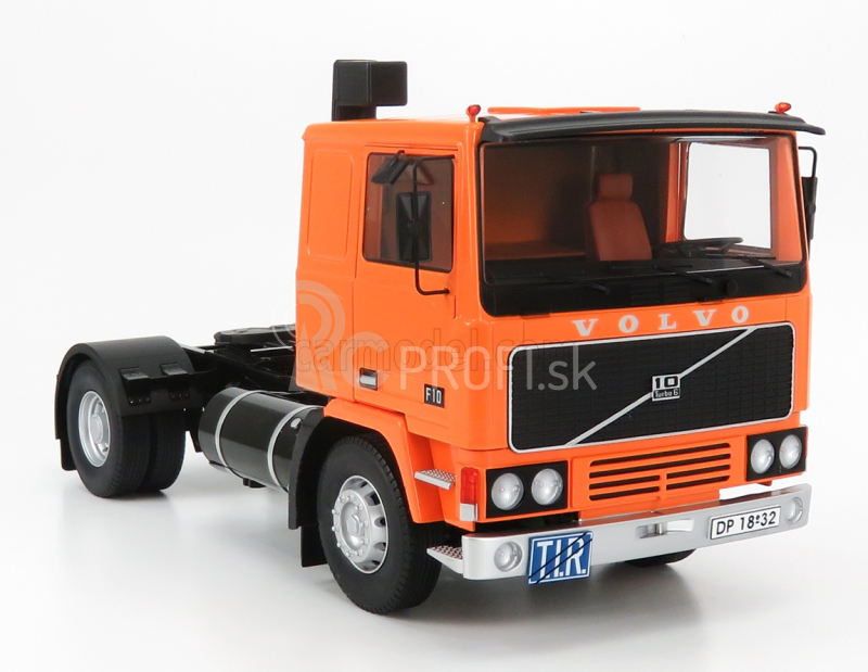 Road-kings Volvo F10 Turbo 6 Tractor Truck 2-assi With Decal Set 1977 1:18 Orange Black