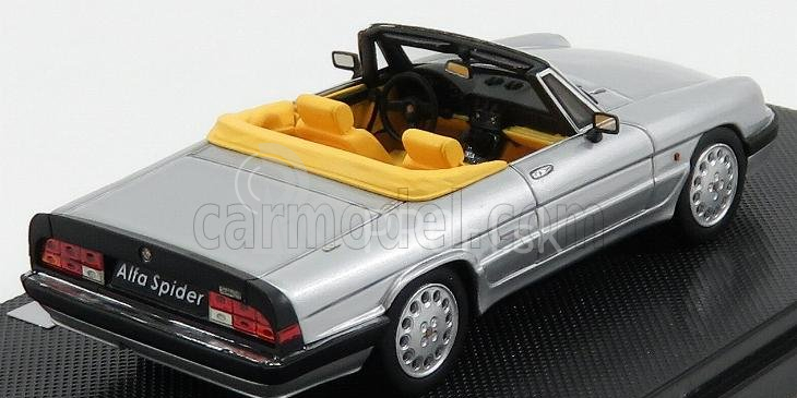 Silas Alfa romeo Spider Quadrifoglio Verde Open 1986 - 3ª Serie Aereodinamica 1:43 Strieborná