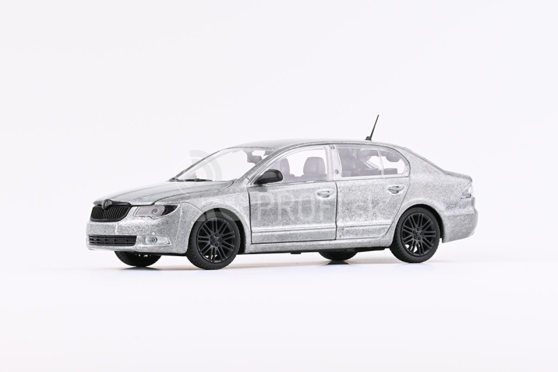 Abrex Škoda Superb II (2008) 1:24 - T1