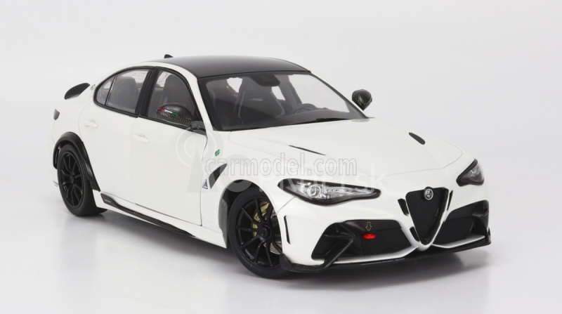 Solido Alfa romeo Giulia Gta 2021 1:18 Biela