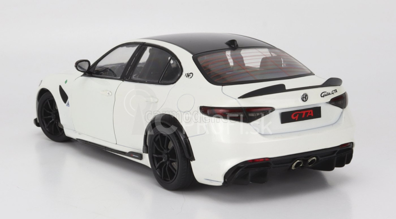 Solido Alfa romeo Giulia Gta 2021 1:18 Biela