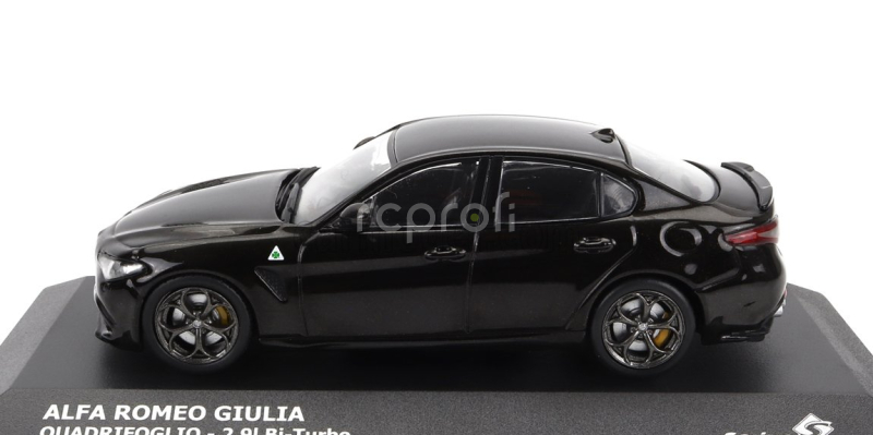 Solido Alfa romeo Giulia Quadrifoglio 2.9l Biturbo 2019 1:43 Black