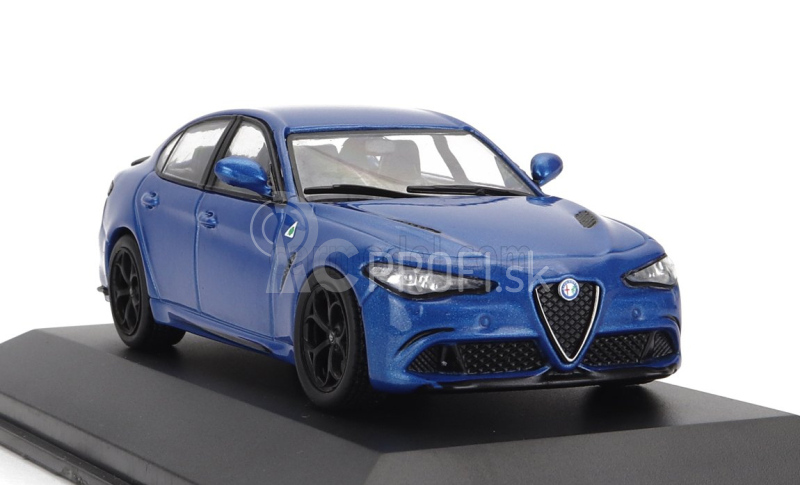 Solido Alfa romeo Giulia Quadrifoglio 2016 1:43 Modrá