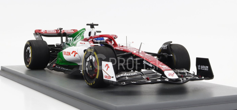 Spark model Alfa romeo F1 C42 Team Orlen Racing N 77 Azerbaijan Gp 2022 Valtteri Bottas - Con Vetrina - With Showcase - Special Box 1:18 Biela červená zelená