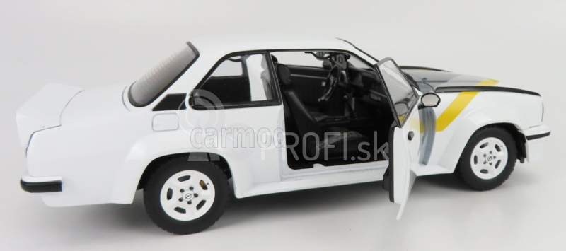 Sun-star Opel Ascona 400 1980 1:18 Biela