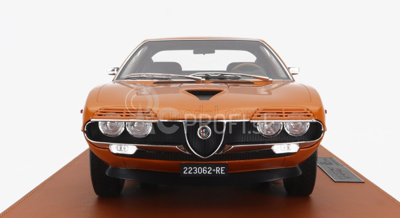 Topmarques Alfa romeo Montreal 1970 1:12 oranžová