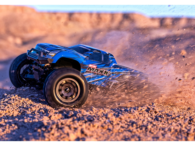 Traxxas Mini Maxx 1:12 BL-2s RTR čierny