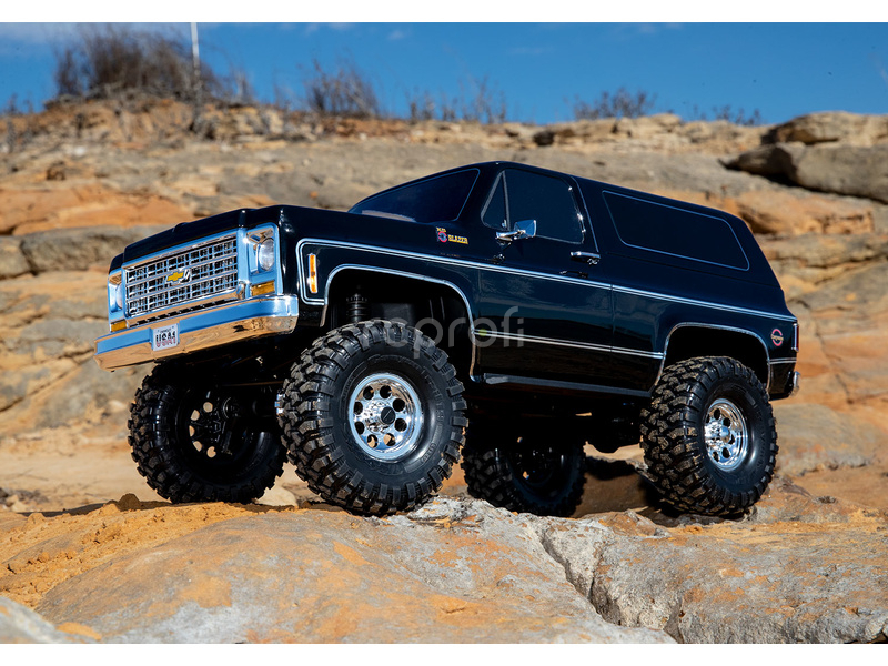 Traxxas TRX-4 Chevrolet K5 Blazer 1979 1:10 RTR červená