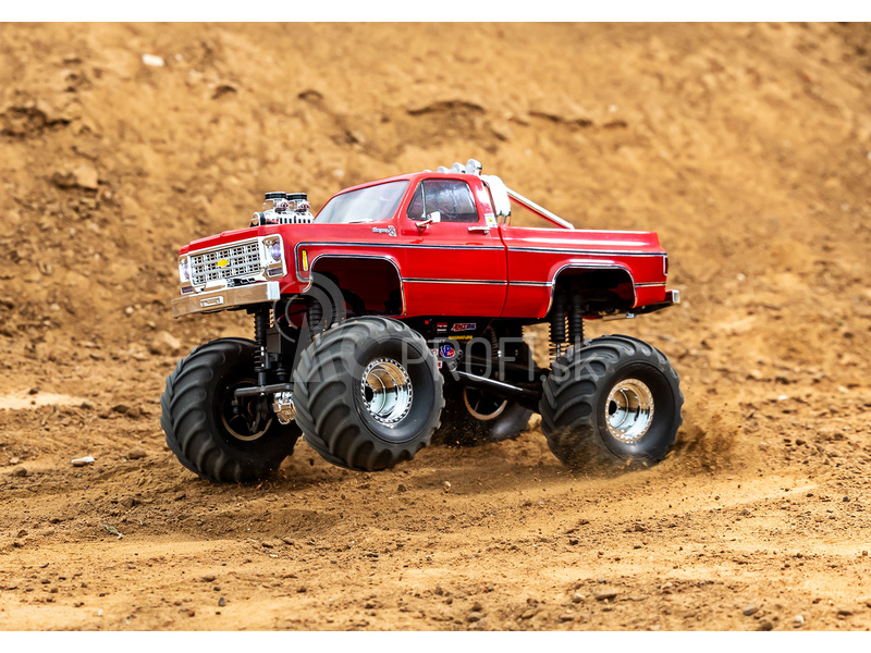 Traxxas TRX-4MT Chevrolet K10 1979 1:18 RTR červená