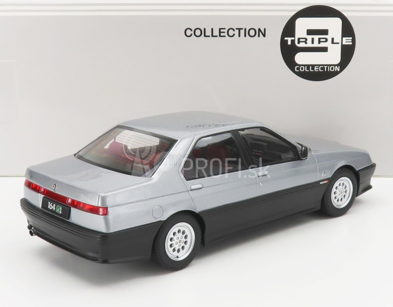 Triple9 Alfa romeo 164 Q4 1994 - Tmavočervený interiér 1:18 Strieborná šedá