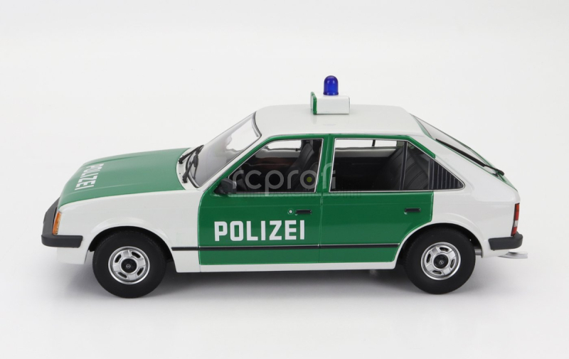 Triple9 Opel Kadett D Polizei Police 1984 1:18 Bielozelený