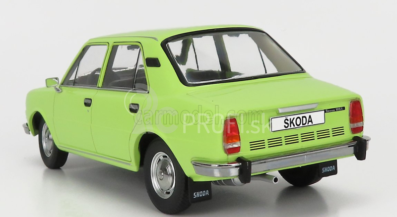 Triple9 Škoda 105l 1976 1:18 svetlozelená