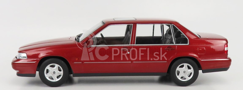 Triple9 Volvo 960 1996 1:18 Regent Red Pearl