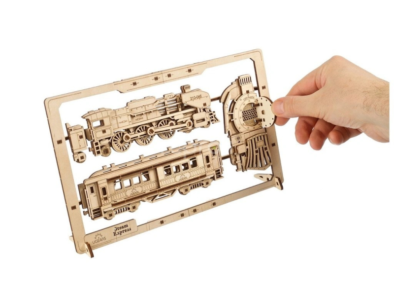 Ugears 2,5D drevené mechanické puzzle Parný expres