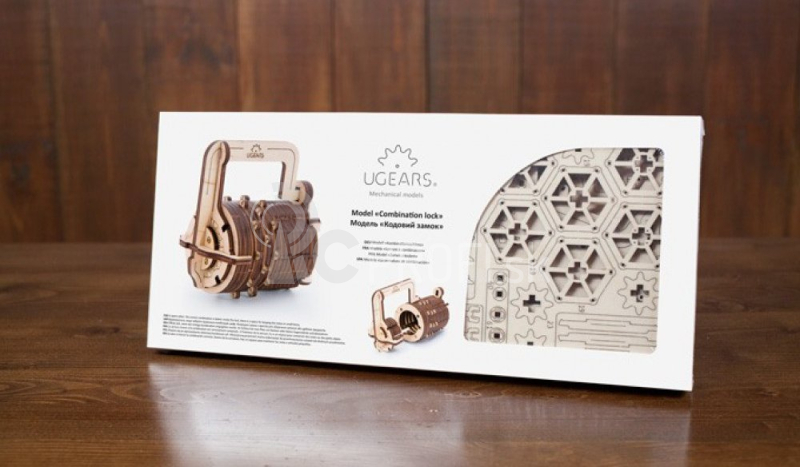 Ugears 3D drevené mechanické puzzle hrad