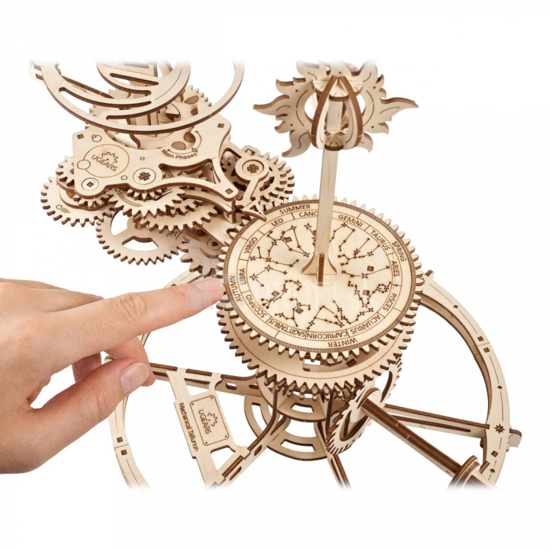 Ugears Tellurium 3D drevené mechanické puzzle