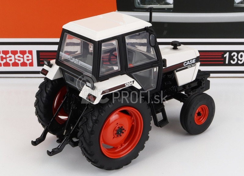 Universal hobbies Case-ih 1934 2wd Tractor 1986 1:32 biela čierna