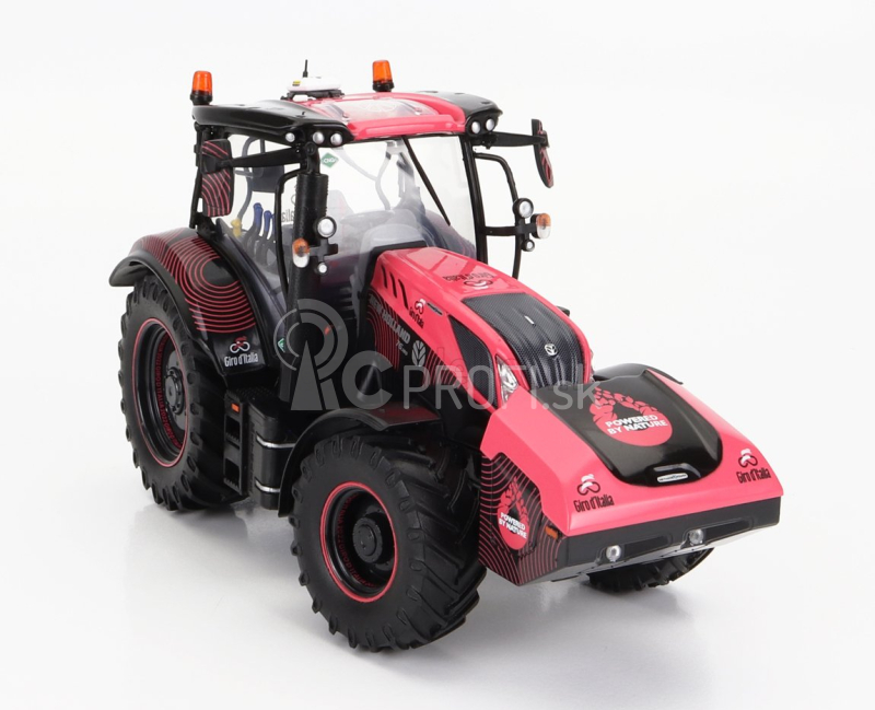 Universal hobbies New holland T6.180 Tractor Methane Power 2022 - Giro D'italia Livery 1:32 Pink Black