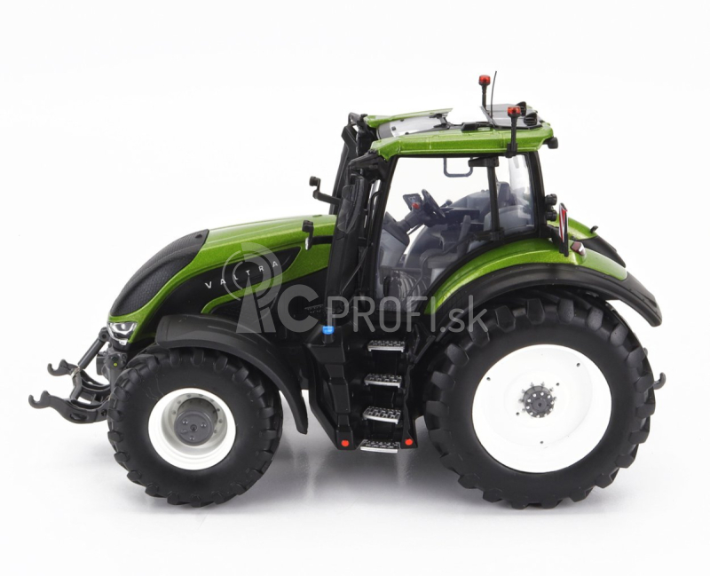 Universal hobbies Valtra S416 Tractor 2022 1:32 olivovo zelená čierna