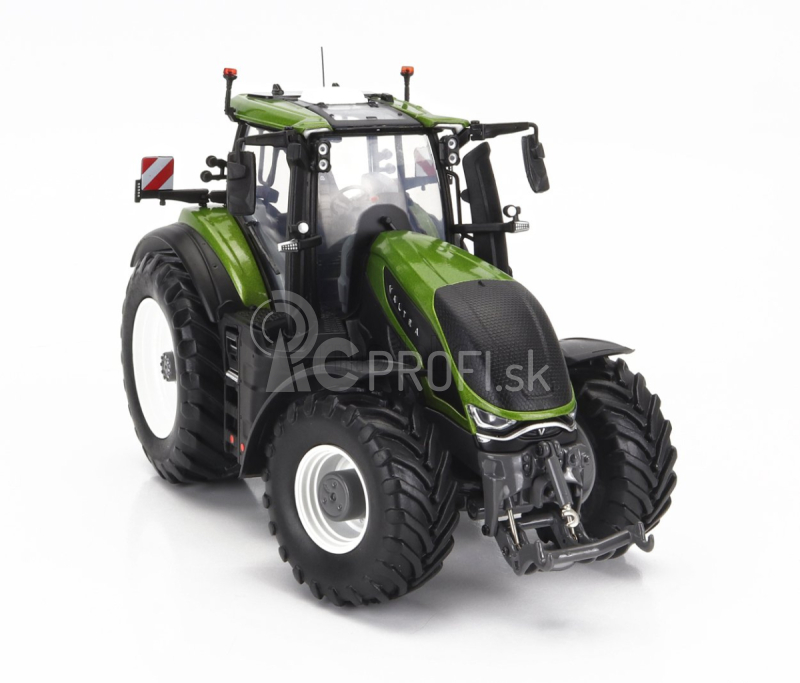 Universal hobbies Valtra S416 Tractor 2022 1:32 olivovo zelená čierna