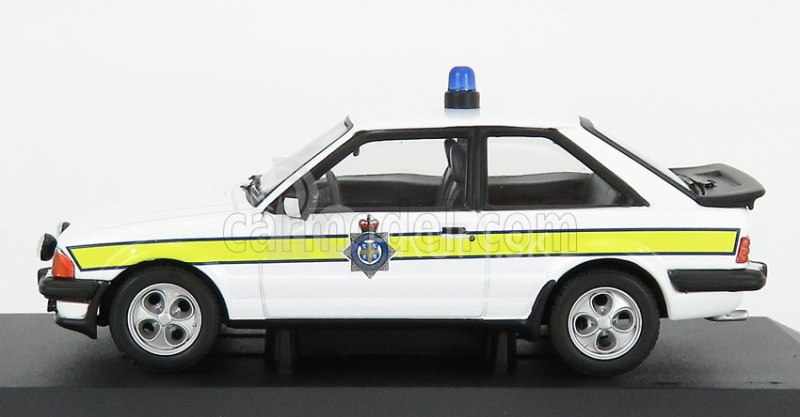 Vanguards Ford england Escort Mkiii Xr3i Police 1990 1:43 bielo žltá