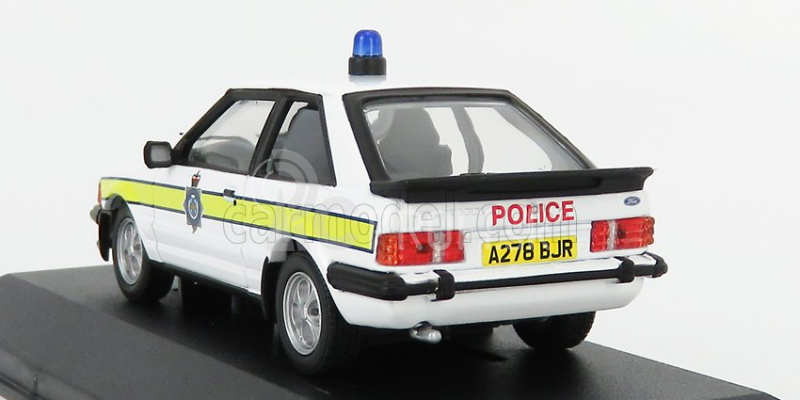 Vanguards Ford england Escort Mkiii Xr3i Police 1990 1:43 bielo žltá