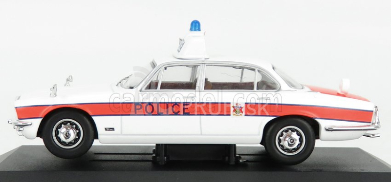 Vanguards Jaguar Xj6 Mkii 4.2l Police 1971 1:43 Biela oranžová