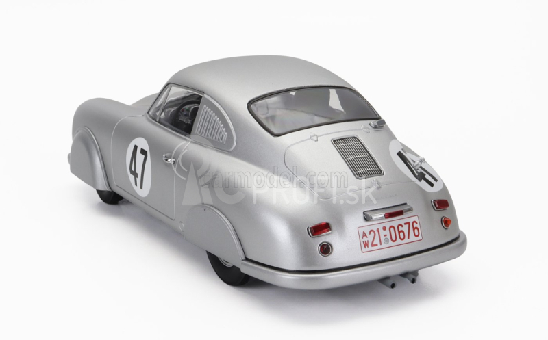 Werk83 Porsche 356 Sl Coupe Team Porsche K.g. N 47 24h Le Mans 1951 Rudolf Sauerwein - Robert Brunet 1:18 Strieborná