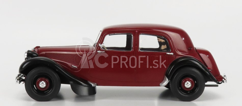 Whitebox Citroen Traction Avant 11bl 1956 1:24 Červená čierna