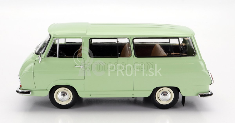 Whitebox Škoda 1203 Minibus 1968 1:24 svetlozelená