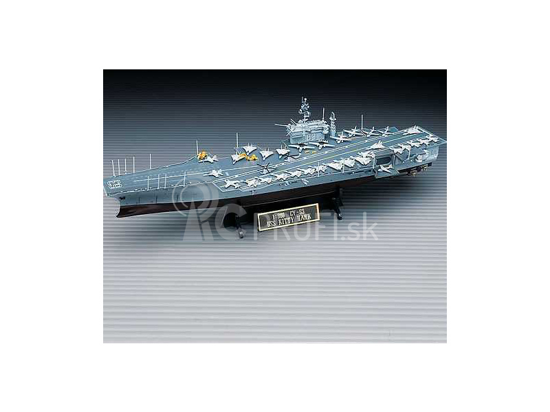 Academy USS CV-63 Kitty Hawk (1:800)